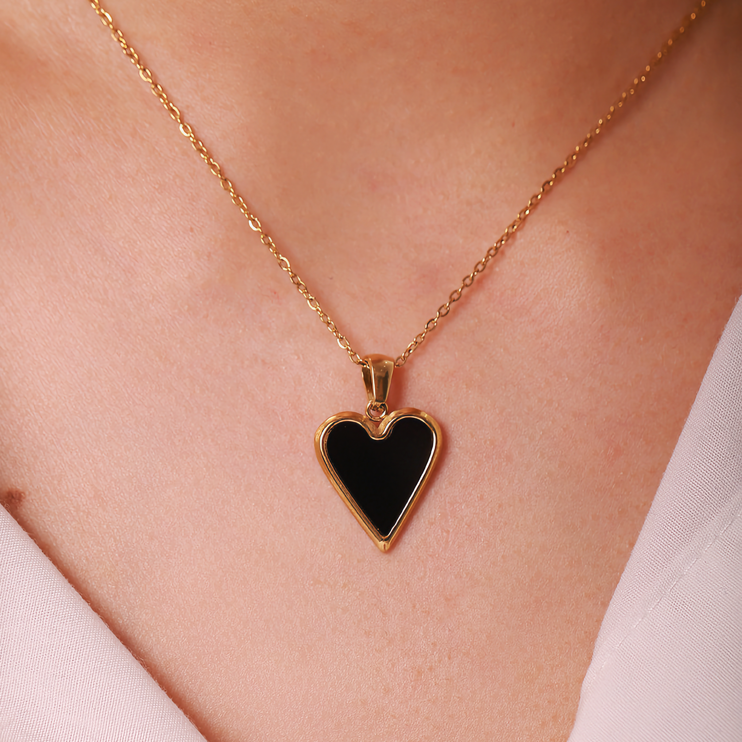 Blythe Necklace with Heart | 18k Gold