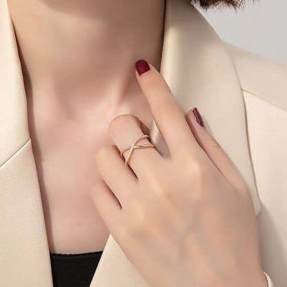 Discover unique | 18 Karat Gold