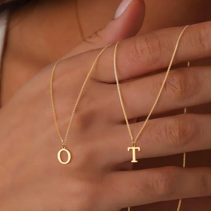 Halskæde med kærlighedsbrev-initialer | Guld 18k
