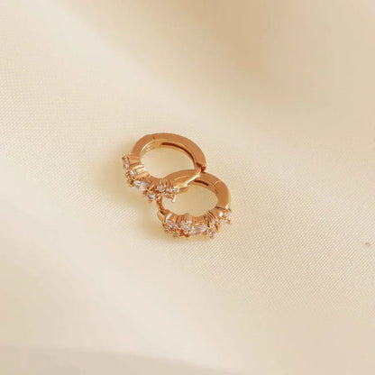 Krystal Cluster Huggies | Guld 18k