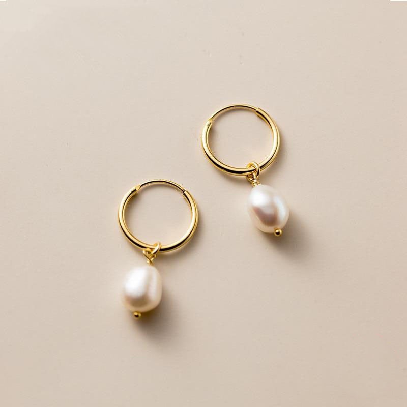 Bella earrings with freshwater pearls | Gold 18k